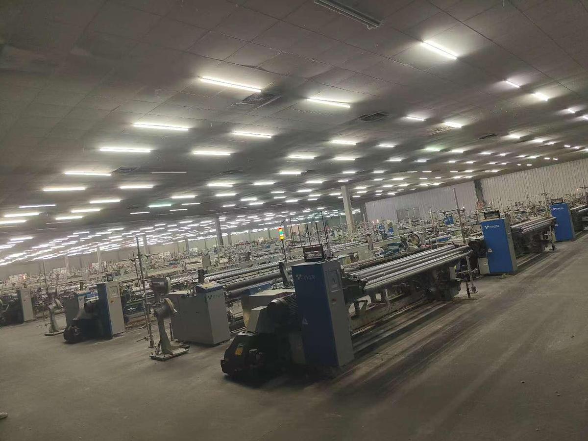 Used Toyota T710 Airjet loom for fabric