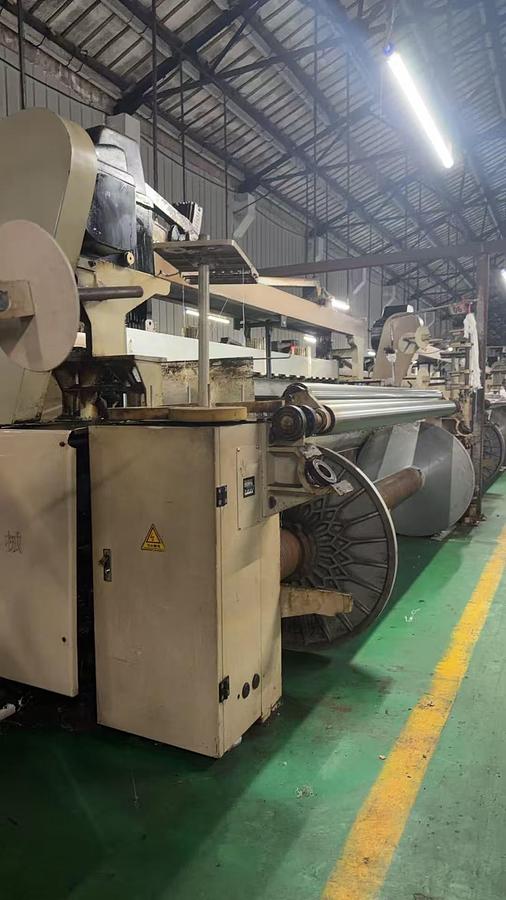 Used Chinese Haijia water jet loom for fabric