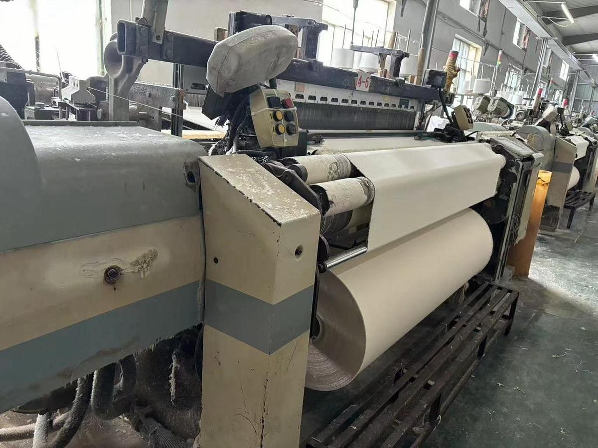 Used Picanol gamma rapier loom for fabric