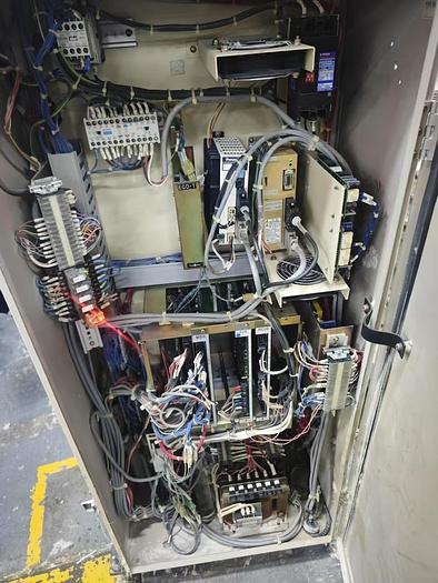 Used Tsudakama ZAX9100 air jet loom for fabric