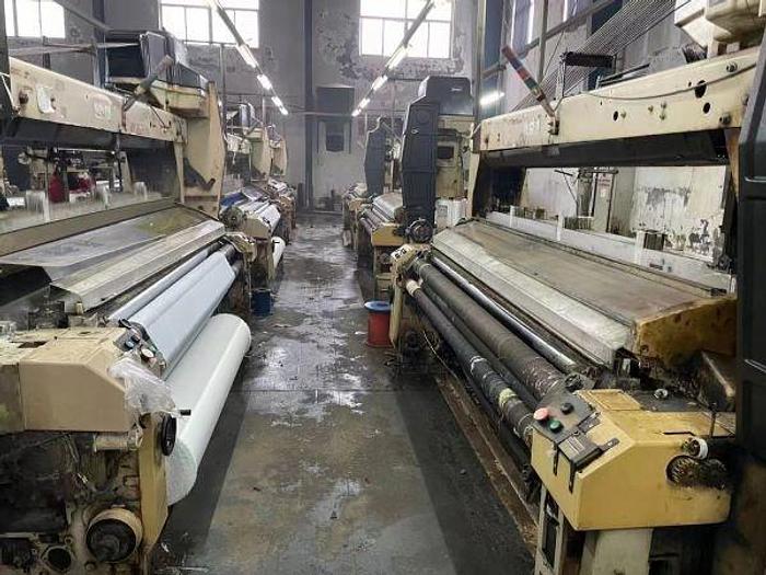Used Tsudakama 405 water jet loom for fabric