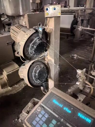 Used 36 sets Tsudakama 209 air jet loom for fabric