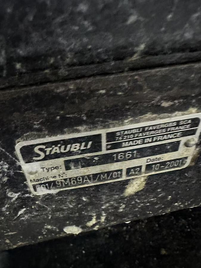 Used Toyota T610 air jet loom for fabric