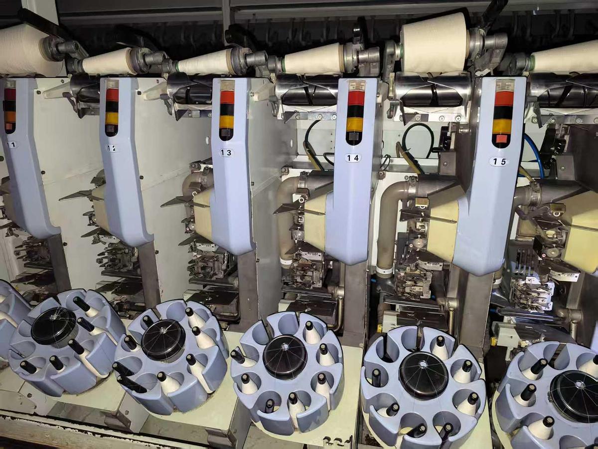 Used Schlafhorst 338 winder for fabric