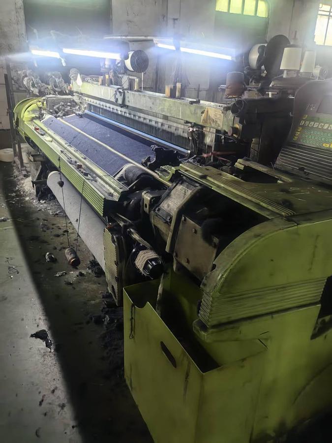 Used 60 sets Somet Thema super excel loom for fabric