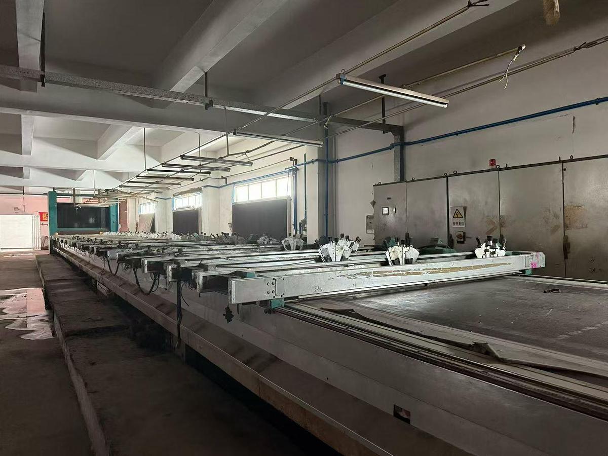 Used Switzerland Buser flatbed printing machine for fabric
