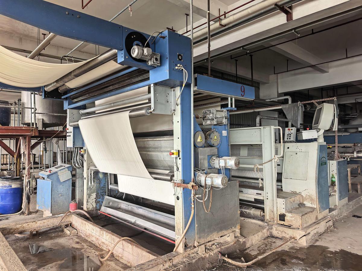 Used Monfongs stenter for fabric