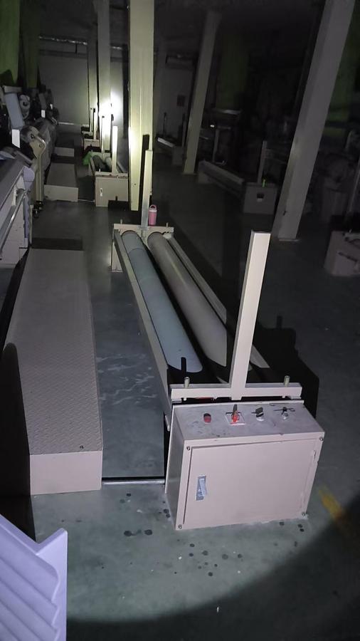 Used Tsudakama ZAX9100 terry towel loom for fabric