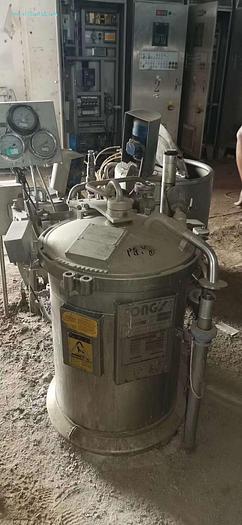 Used Fongs yarn dyeing machine for sale