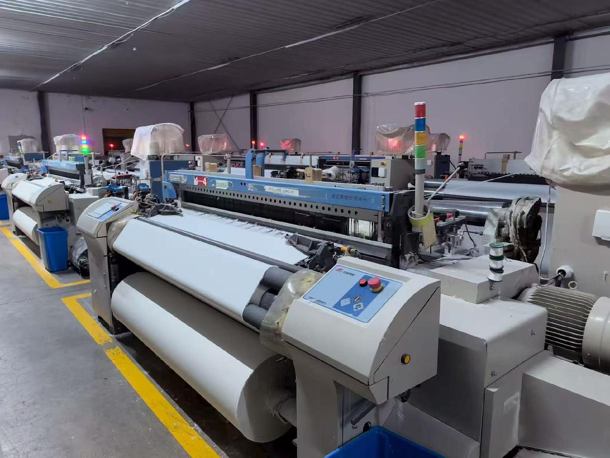 Used 2023/2024 96 sets Rifa Airjet loom for fabric