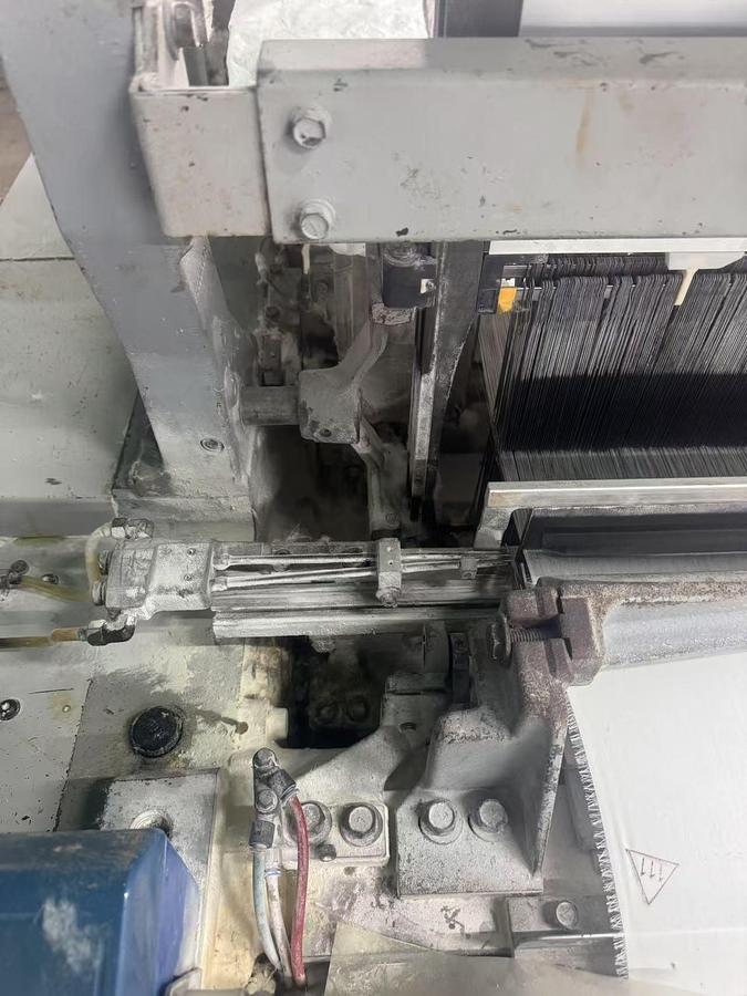 Used Toyota T710 Airjet loom for fabric