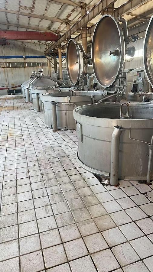 Used Fong's yarn dyeing machine for fabric