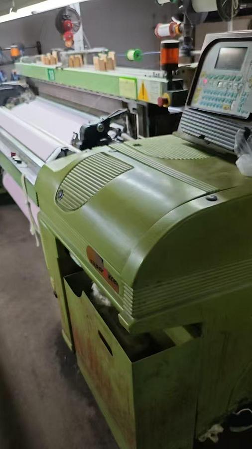 Used Somet Thema super excel loom for fabric