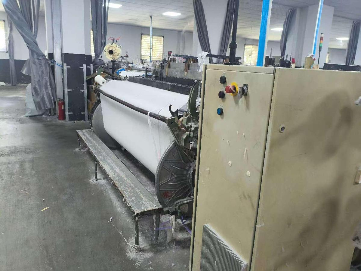 Used 100 sets picanol omni plus airjet weaving loom for fabric