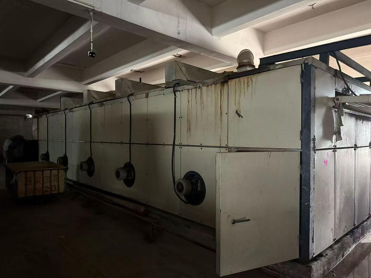 Used Switzerland Buser flatbed printing machine for fabric