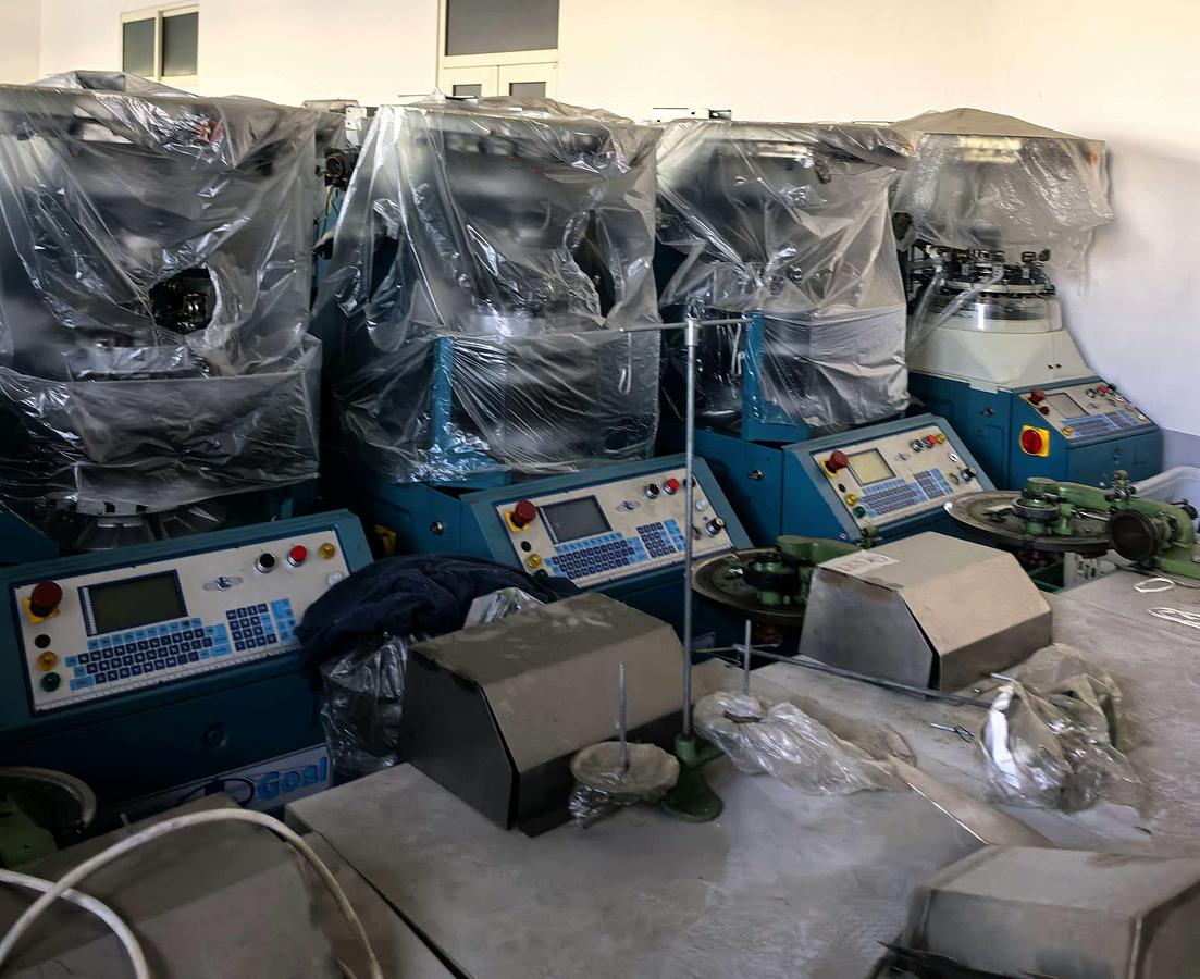 Used 95 sets sock machines