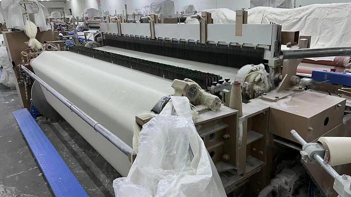 Used 60 sets Red flag Air jet loom for fabric