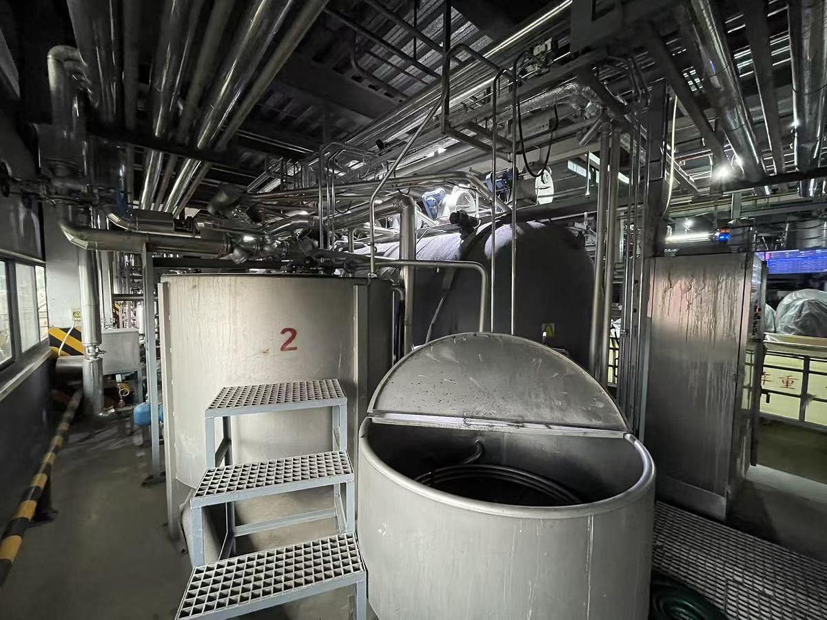 Used 2 sets Danitech softflow dyeing machine for fabric