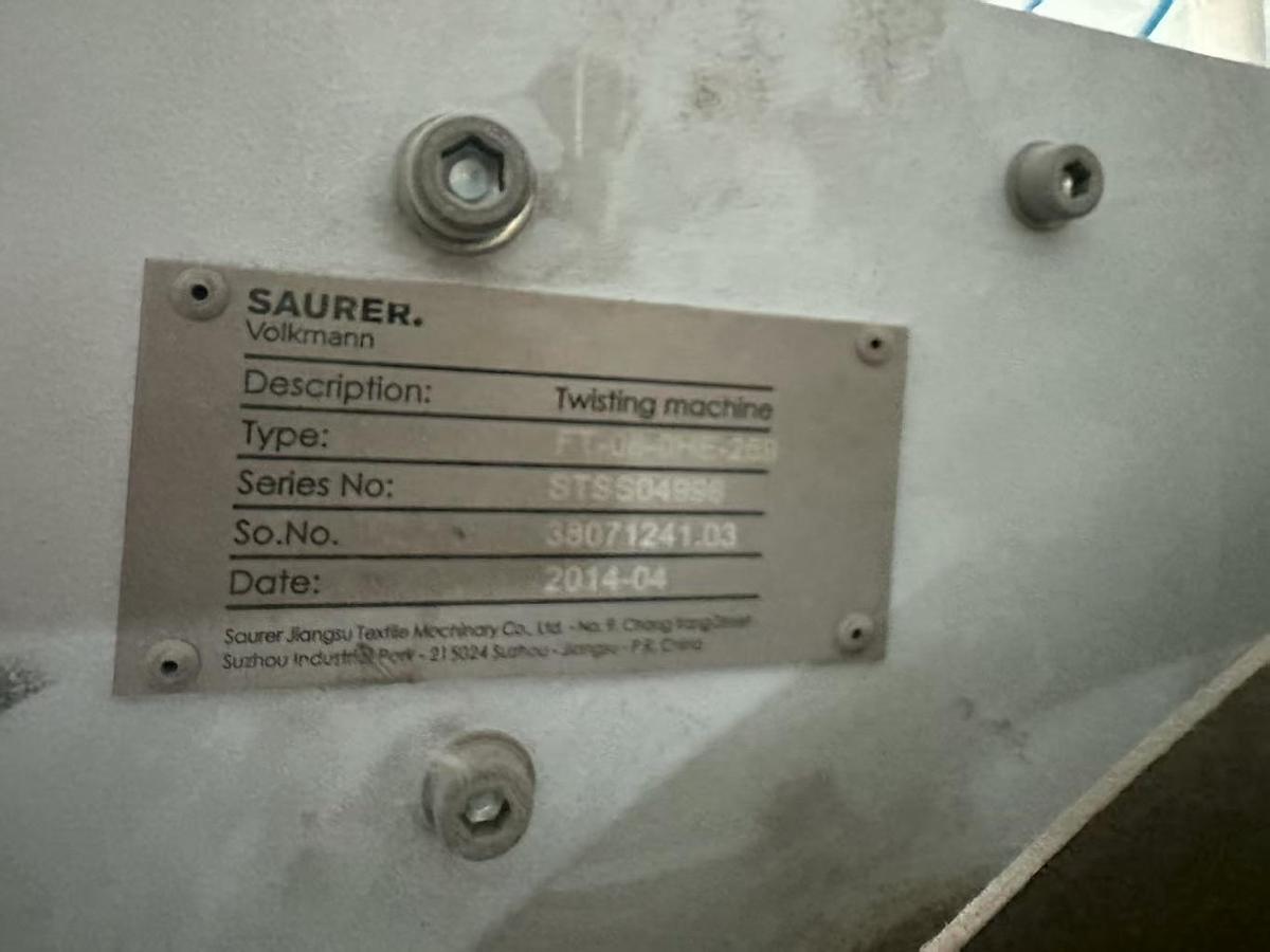 Used Saura twisting machine for yarn