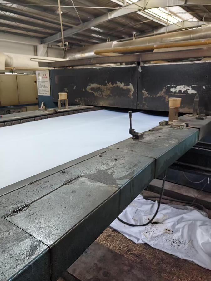 Used 2011 Ehwha stenter for fabric