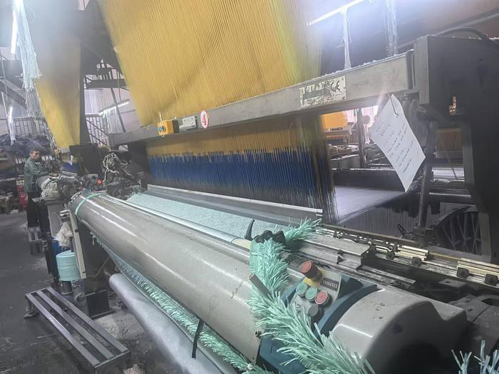 Used Vamatex Leonardo rapier loom for fabric