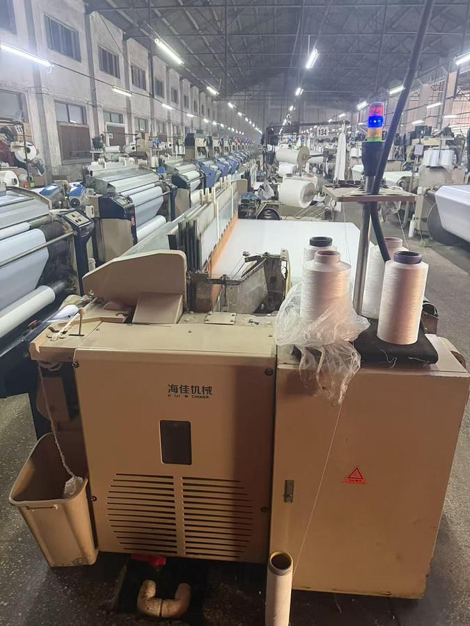 Used 46 Sets Chinese water jet loom for fabric