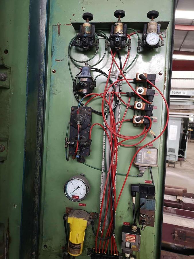 Used 2010 Monfongs sanforizing machine for fabric