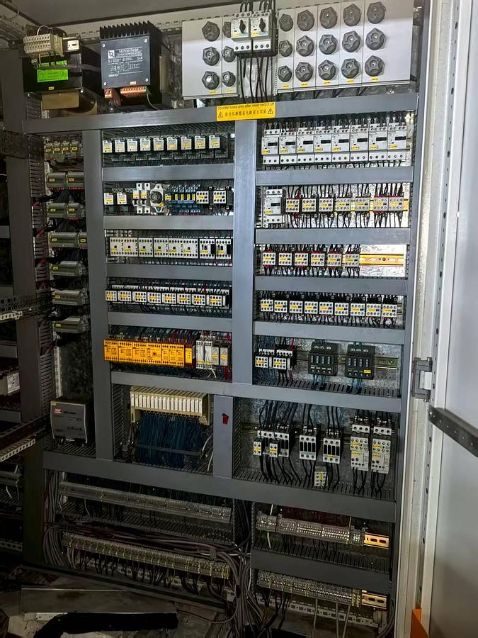 Used Monfongs stenter for fabric