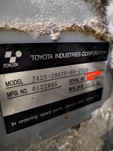 Used 32 sets toyota T710 air jet loom for fabric