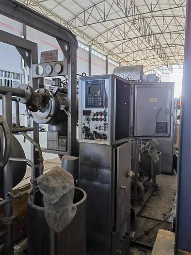 Used Fong's yarn dyeing machine for fabric