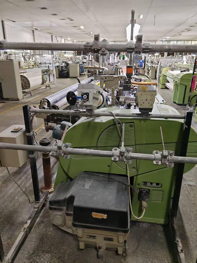 Used 1996 24 sets Somet Thema 11E rapier loom for fabric