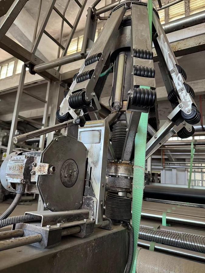 Used KELUN slitter with washing machine for fabric