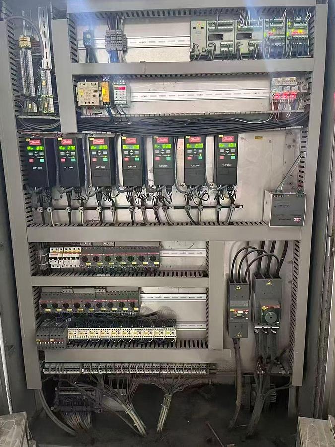 Used Fong's jumbo dyeing machine for fabric