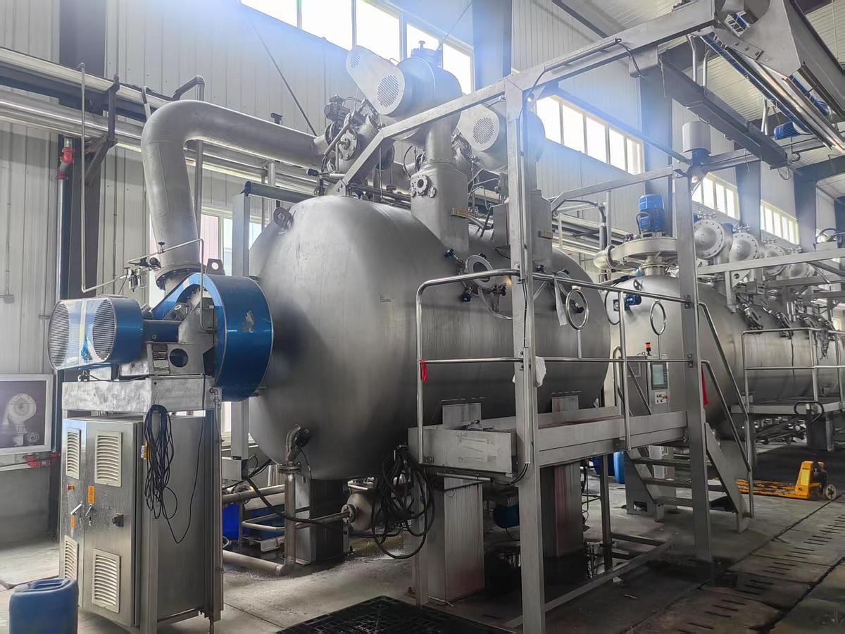 Used Fong’s air flow dyeing machine for fabric