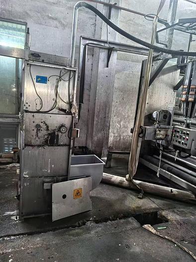 Used KLD slitter with washing machine for fabric