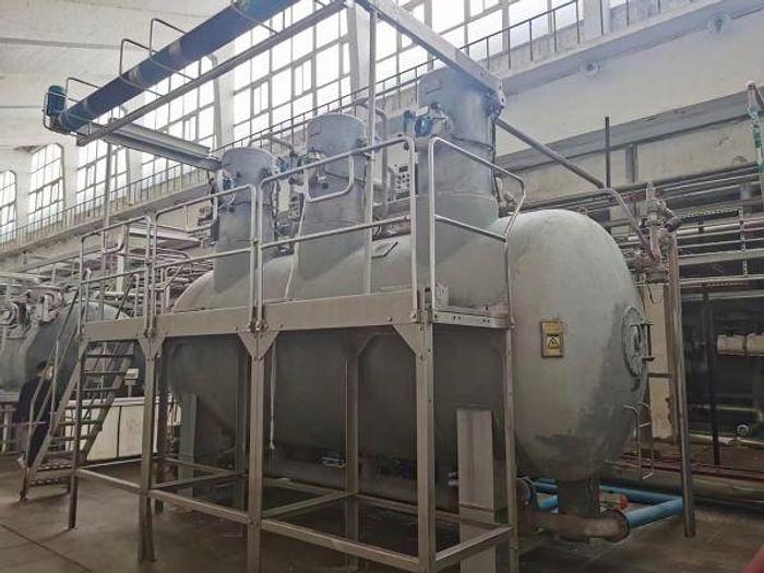 Used Fong's Towel dyeing machine for fabric