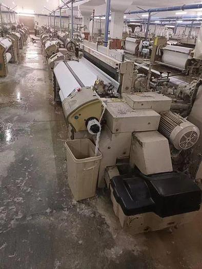 Used Tsudakama ZAX9100 air jet loom for fabric