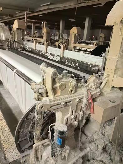 Used 36 sets Tsudakama 209 air jet loom for fabric