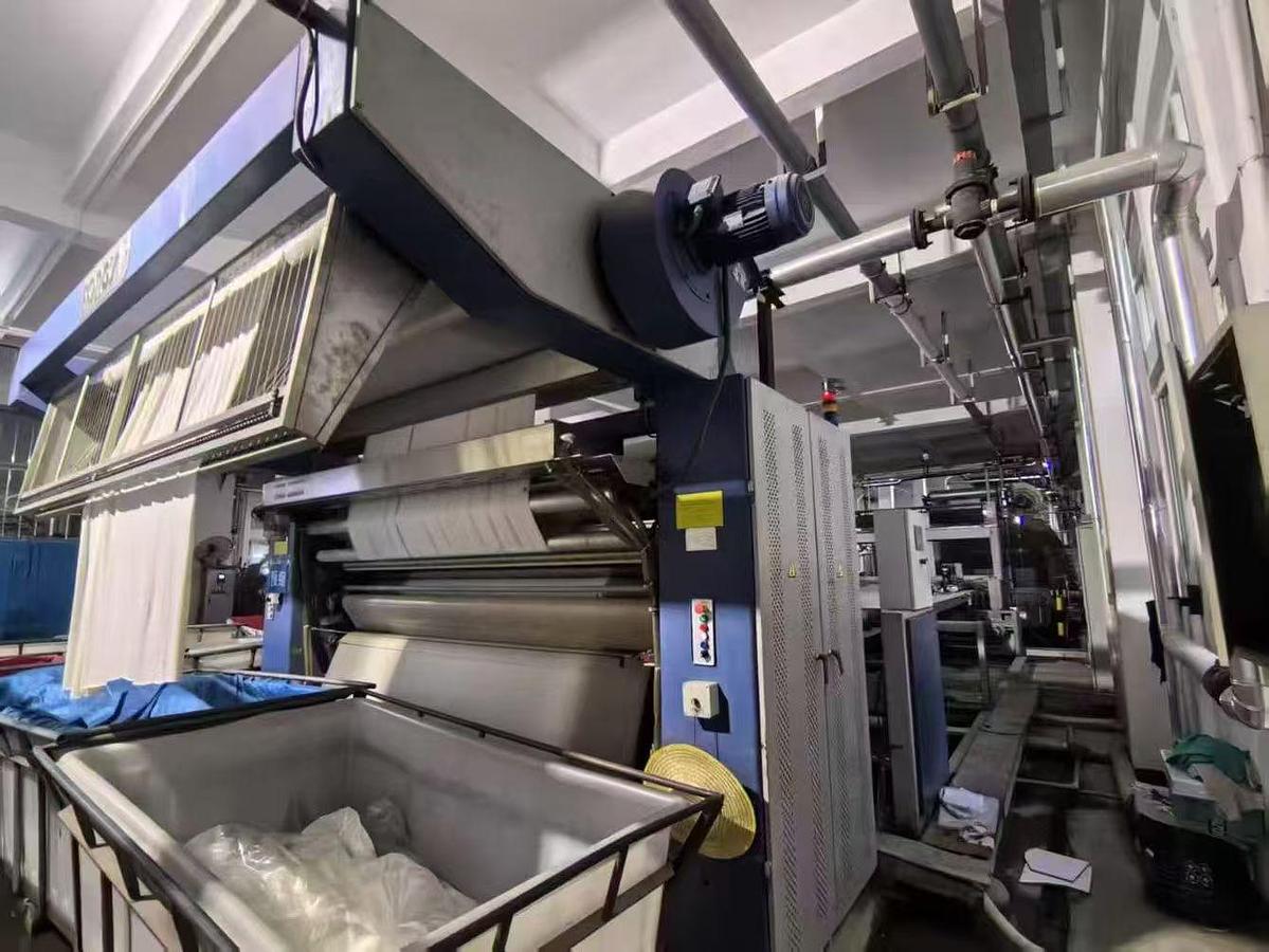 Used Fongs compactor for fabric