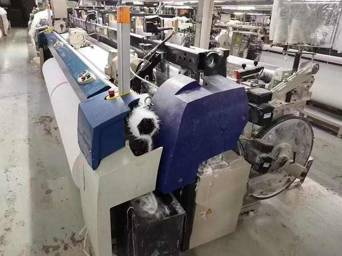 Used Picanol omni plus 800 air jet loom for fabric