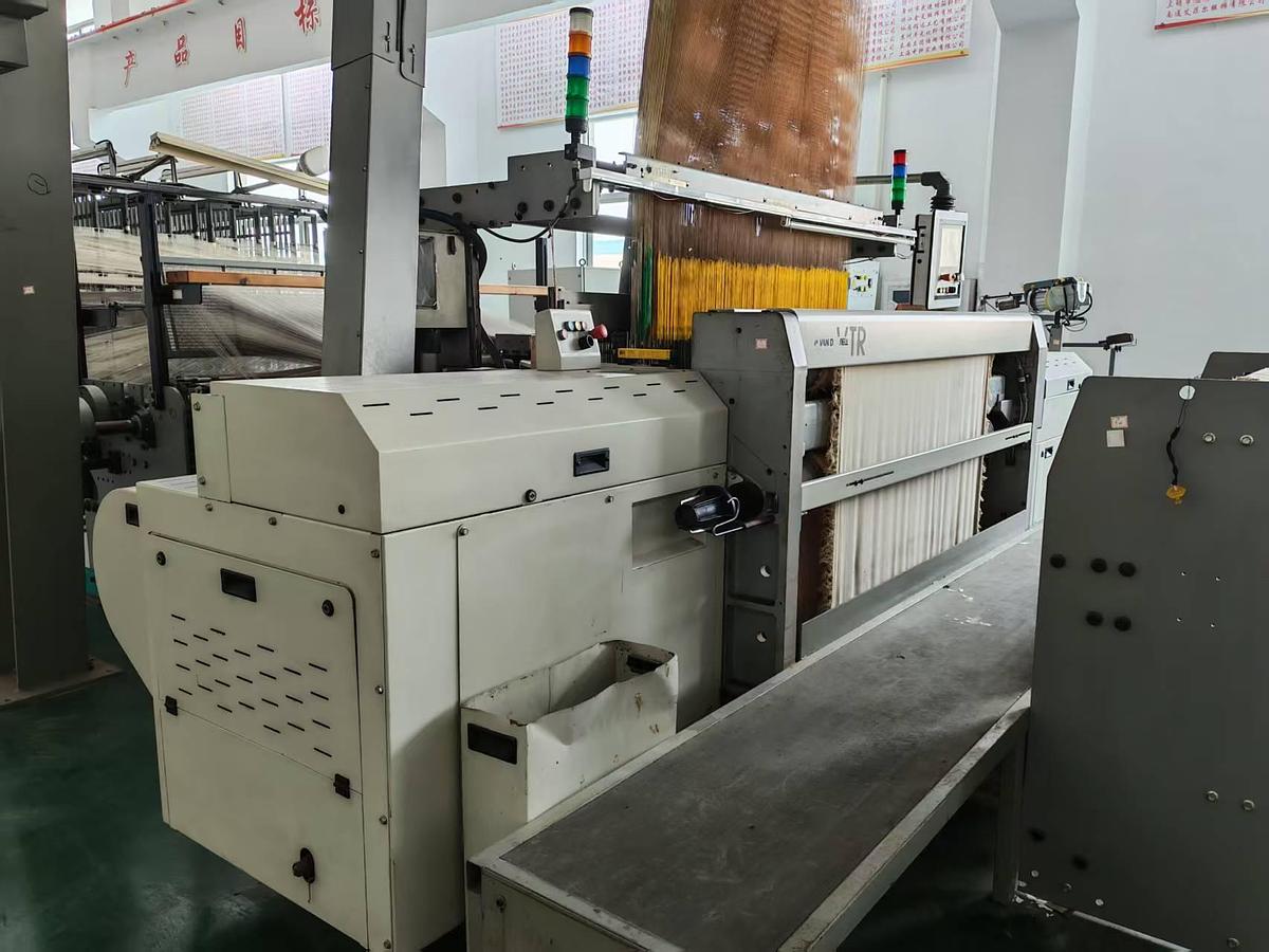 Used 2 sets Van De Wiele Vtr Velvet Loom for fabric