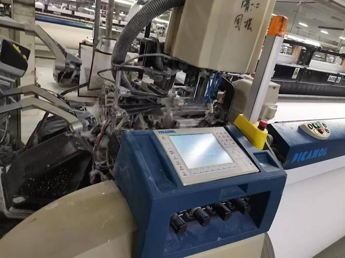 Used Picanol omni plus 800 air jet loom for fabric