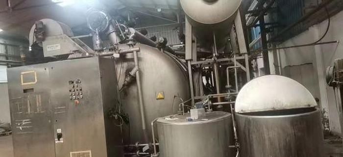 Used Brazzoli dyeing machine for fabric