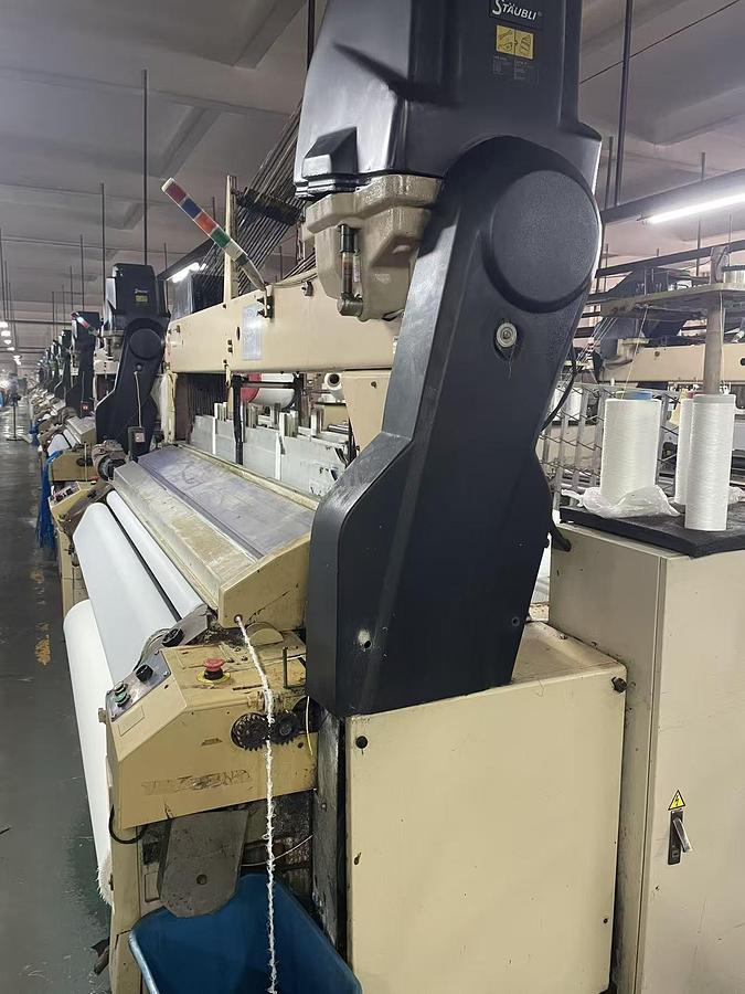 Used 120 sets Tsudakoma water jet loom for fabric