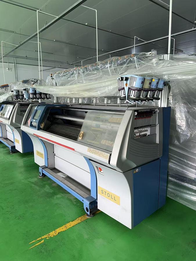 Used 2013  80 sets Computerized Flat Knitting Machine for fabric