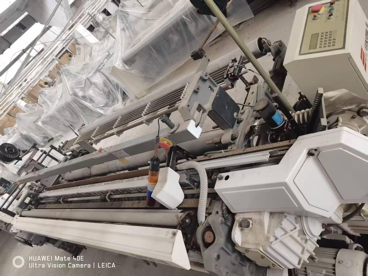 Used Rifa rapier loom for fabric