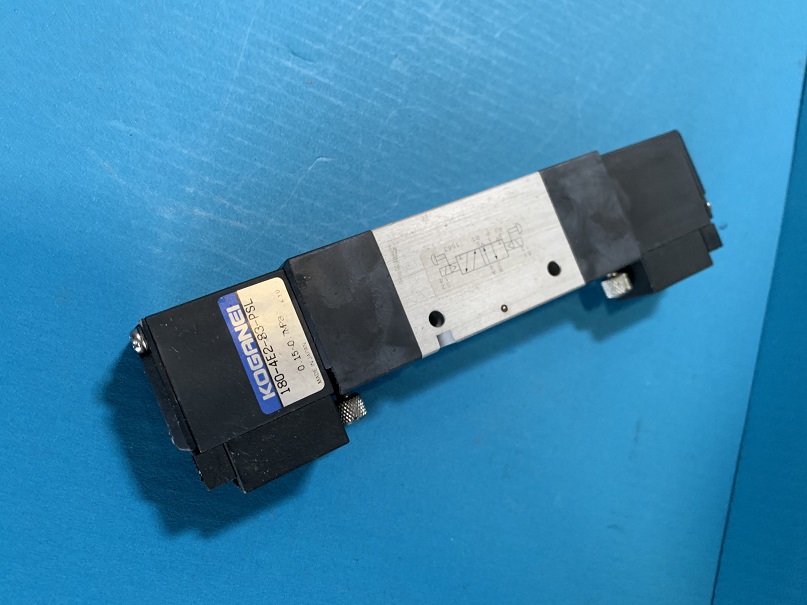 Used Koganei Solenoid Valve 180-4E2-83-PSL