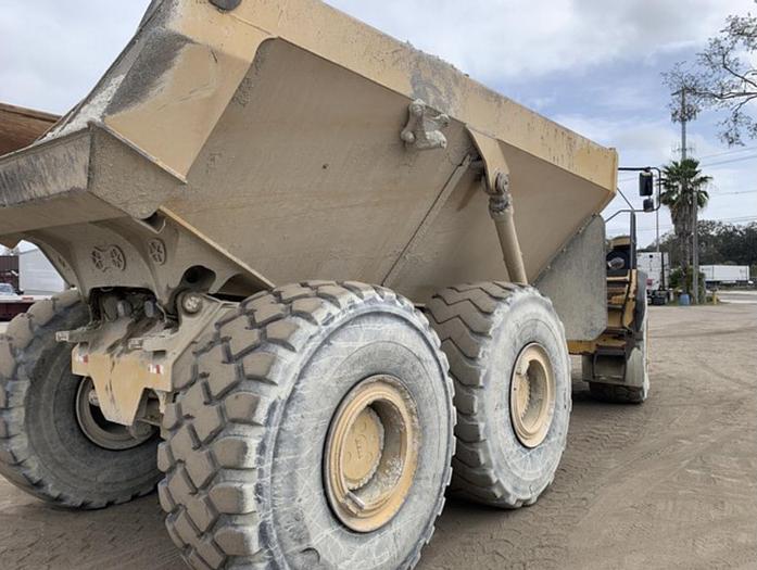 Used Off Road articulated Dump Truck