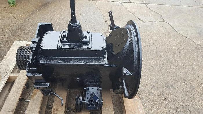 Used COTTA 4 SPD. TRANSMISSION MOD# TACU-100-17 #1 BELL HOUSING 71 SERIES DETROIT FLYWHEEL AND CLUTCH. CHELSEA PTO #410XUABX-W3XD