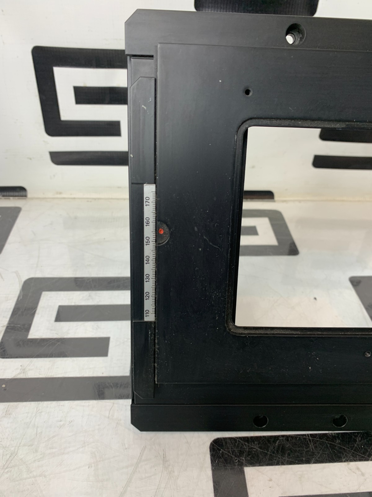 Used Zeiss Microscope Mechanical XY Stage for Axiovert 100 / 200 / Axio Observer